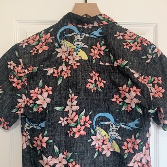 Batman DC Comics Hawaiian Floral Surfing Batman Button Down Shirt Men’s Sz S - Picture 6 of 7